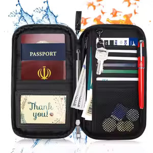 Porta pasaporte